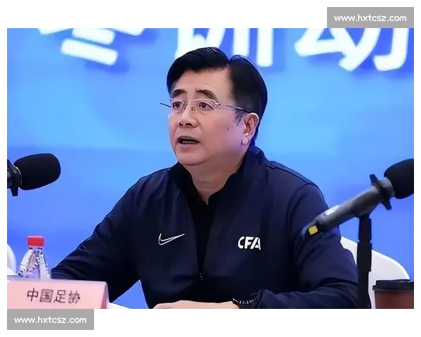 新帅上任开启新篇章 领导力引领球队走向辉煌 - 副本 - 副本