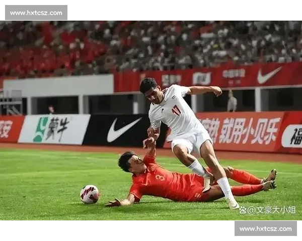 绿茵场上那些令人热血沸腾的精彩绝伦进球瞬间回顾与传奇故事 - 副本 (2)