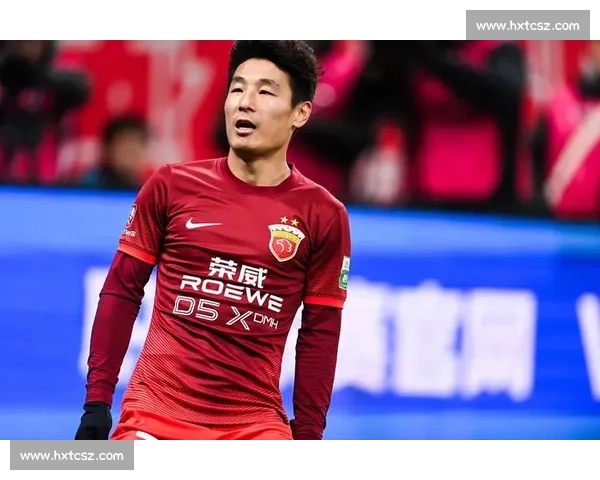 联赛焦点战再掀波澜强强对话定走势球迷热议赛场风云争冠悬念升级 - 副本 (2) 联赛焦点战再掀波澜强强对话定走势球迷热议赛场风云争冠悬念升级 - 副本 (2)